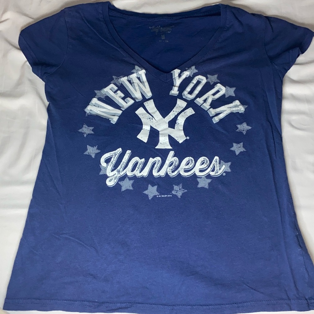 G-III Yankees shirt, Color: Navy blue, Size: Medium